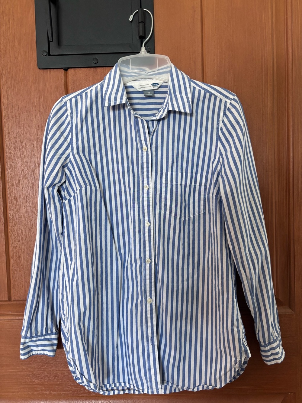 Old Navy Blue and White Stripe Women's Button-Down Shirt